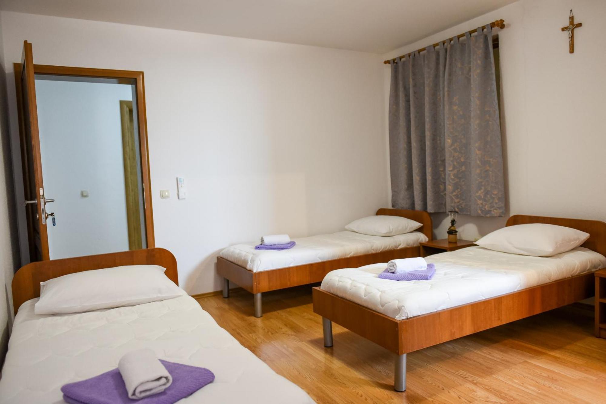 Apartments And Rooms Mara I Pavo Međugorje Exterior foto