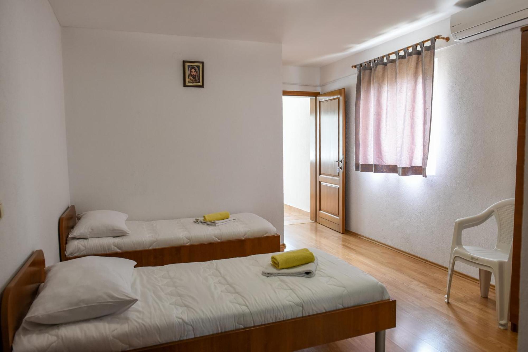 Apartments And Rooms Mara I Pavo Međugorje Exterior foto
